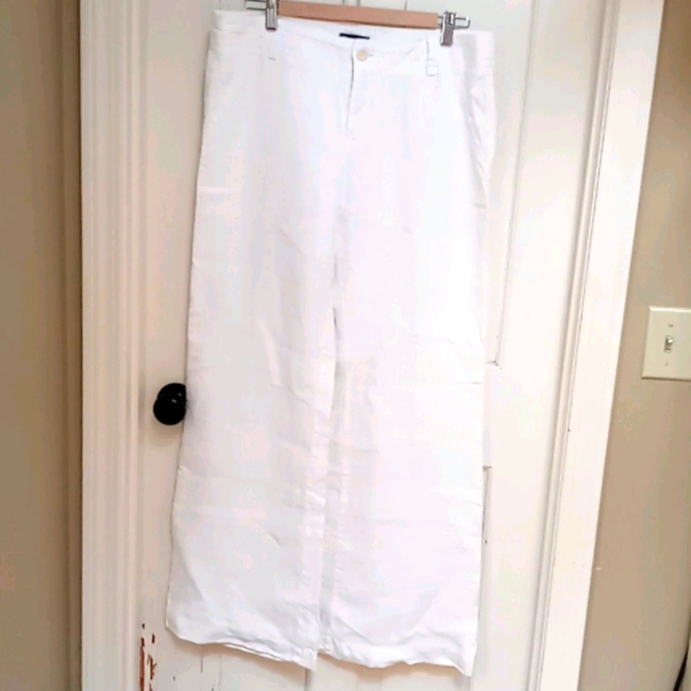 White linen gap pants